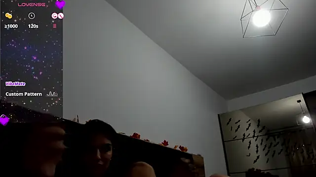 juicekatee online show from October 28, 2025, 3:21 am