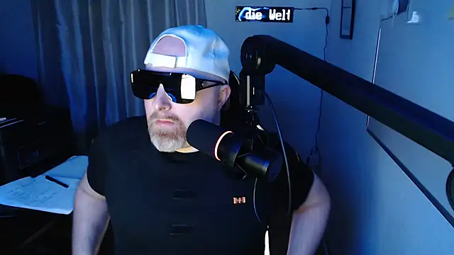 DerPornoPete online show from February 1, 2025, 10:34 pm