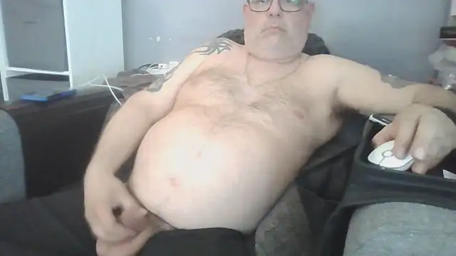 Naturistmale45 online show from April 29, 2026, 5:30 pm