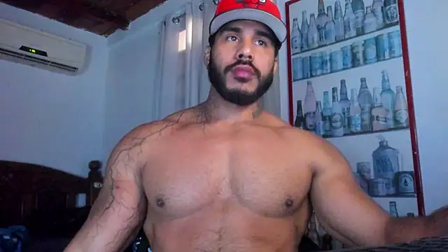 Artemis Kazttman online show from November 14, 2025, 2:38 pm