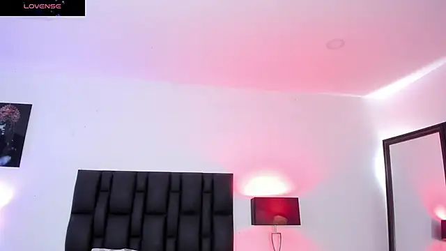 Snapshot of Snooky_Clinton chatting on December 31, 2024, 7:07 pm Snooky Clinton online show from December 31, 2024, 7:07 pm