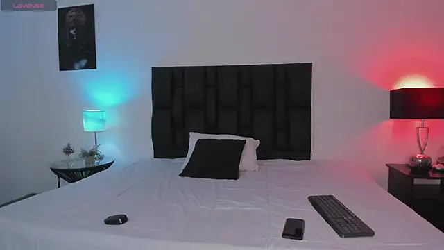 Snapshot of Snooky_Clinton chatting on February 6, 2025, 4:31 am Snooky Clinton online show from February 6, 2025, 4:31 am