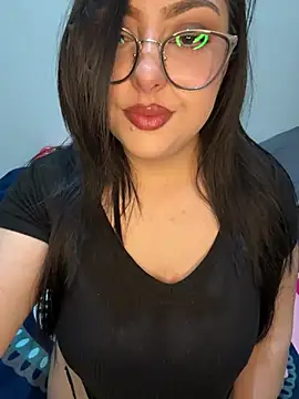 MileyGia online show from February 3, 2026, 12:31 am