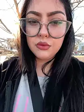 MileyGia online show from February 21, 2026, 11:50 pm