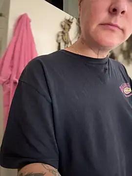 Snapshot of misslulipop chatting on March 20, 2025, 11:49 am misslulipop online show from March 20, 2025, 11:49 am