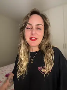 Snapshot of misslulipop chatting on March 22, 2025, 5:17 am misslulipop online show from March 22, 2025, 5:17 am