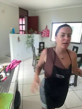 Snapshot of misslulipop chatting on February 19, 2026, 7:32 pm misslulipop online show from February 19, 2026, 7:32 pm