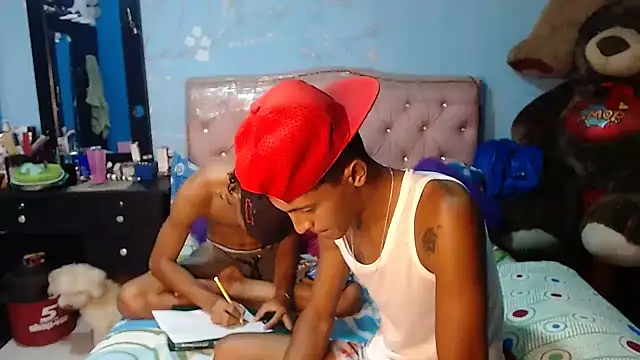 Snapshot of gustavo_saaled19 chatting on December 5, 2024, 12:08 am gustavo saaled19 online show from December 5, 2024, 12:08 am