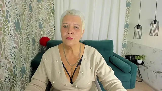 KathySunn online show from October 1, 2025, 7:14 am