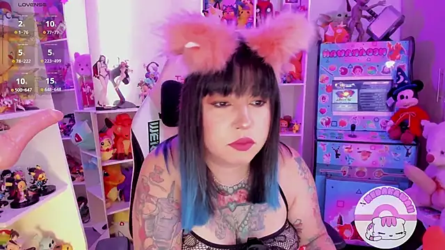 Snapshot of meda_kawaii_ chatting on December 7, 2024, 6:26 pm meda kawaii online show from December 7, 2024, 6:26 pm