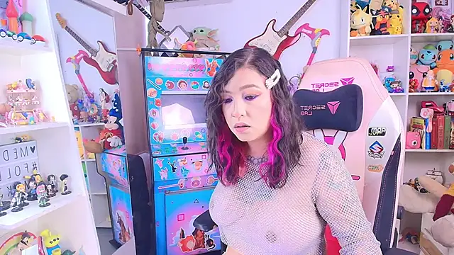 Snapshot of meda_kawaii_ chatting on September 29, 2025, 5:40 pm meda kawaii online show from September 29, 2025, 5:40 pm