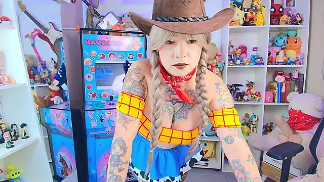 Snapshot of meda_kawaii_ chatting on October 2, 2025, 9:55 pm meda kawaii online show from October 2, 2025, 9:55 pm