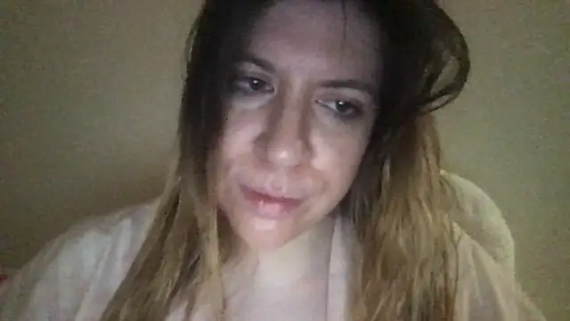 HYPHYtype online show from February 4, 2025, 11:38 pm