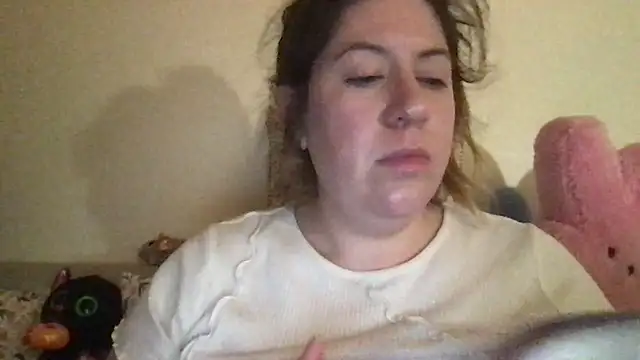 HYPHYtype online show from October 6, 2025, 2:42 am