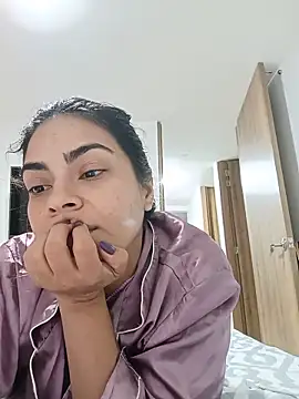 Ivanna2 online show from May 15, 2026, 11:23 pm