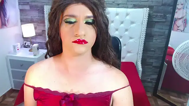 TRINY TS online show from March 17, 2025, 8:40 pm