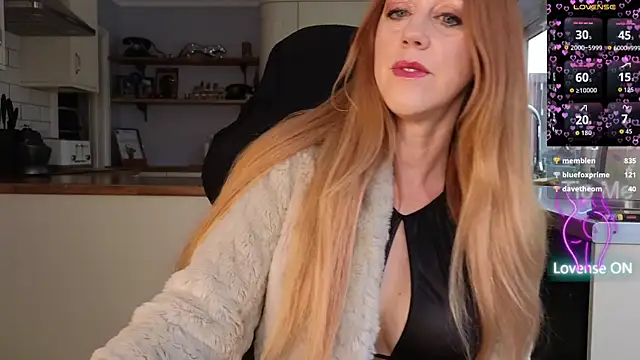 Snapshot of stripmequick chatting on May 11, 2026, 2:45 pm stripmequick online show from May 11, 2026, 2:45 pm