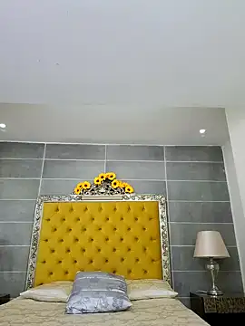 PamelaTomson online show from January 7, 2025, 1:14 pm