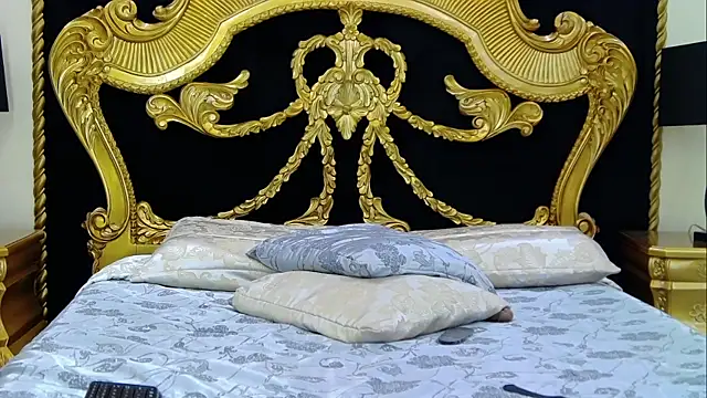 PamelaTomson online show from January 28, 2025, 3:25 pm