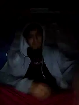 AlexAlejandro13 online show from February 7, 2025, 3:01 am