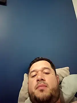 Snapshot of DiegoDuke chatting on December 23, 2025, 1:47 am DiegoDuke online show from December 23, 2025, 1:47 am