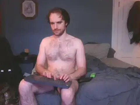 hpluvsplata online show from January 31, 2025, 6:36 pm