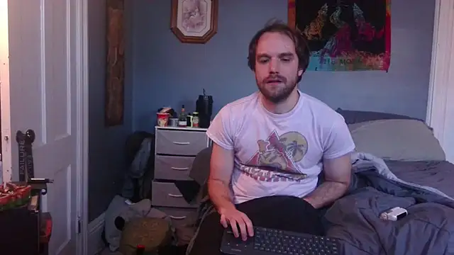 hpluvsplata online show from December 3, 2025, 1:31 pm