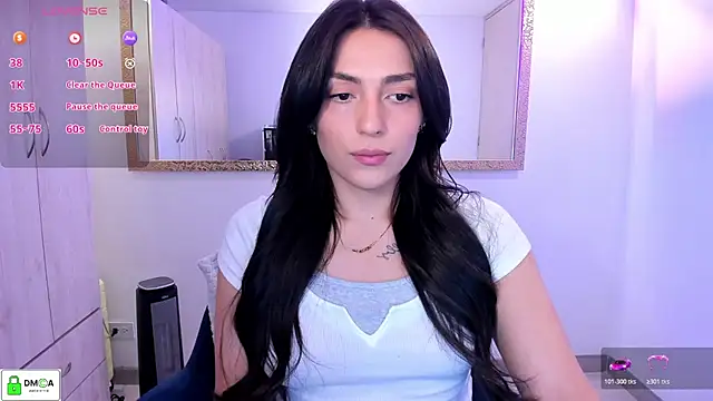 EricaVanderhill online show from April 2, 2026, 12:30 am