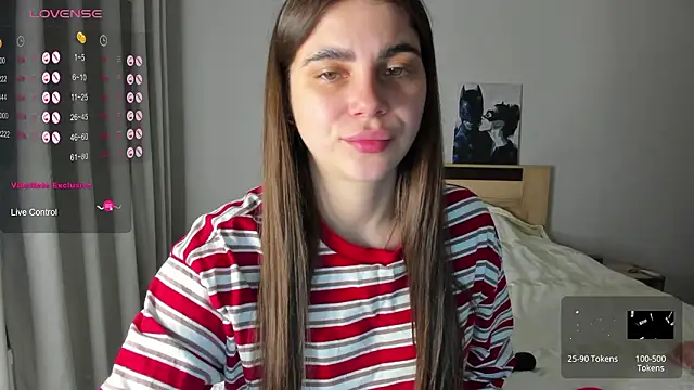 Snapshot of Bella_Foryou chatting on February 2, 2026, 5:17 am Bella Foryou online show from February 2, 2026, 5:17 am