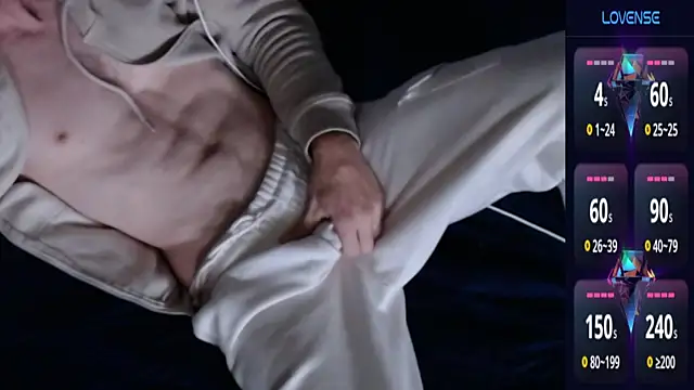 MaxRouger online show from October 23, 2025, 6:28 pm