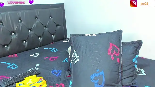 Snapshot of Brandiibrow chatting on January 8, 2025, 11:19 pm Brandiibrow online show from January 8, 2025, 11:19 pm