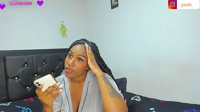 Snapshot of Brandiibrow chatting on January 9, 2025, 11:34 pm Brandiibrow online show from January 9, 2025, 11:34 pm