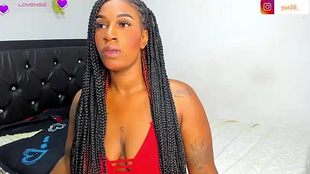 Snapshot of Brandiibrow chatting on February 11, 2025, 11:12 pm Brandiibrow online show from February 11, 2025, 11:12 pm