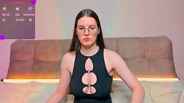 Snapshot of AriellaTesk chatting on February 11, 2026, 2:27 am AriellaTesk online show from February 11, 2026, 2:27 am