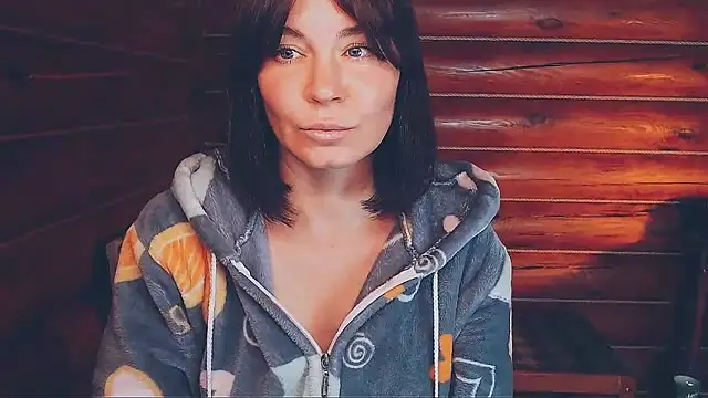 Platina Fox online show from October 5, 2025, 6:34 am