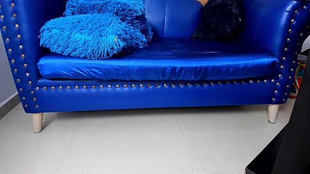 Snapshot of Mature_Skinny chatting on January 6, 2025, 7:24 pm Mature Skinny online show from January 6, 2025, 7:24 pm