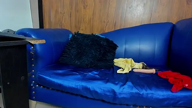 Snapshot of Mature_Skinny chatting on February 18, 2025, 3:32 pm Mature Skinny online show from February 18, 2025, 3:32 pm