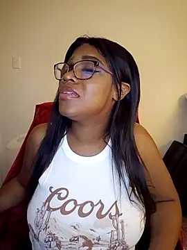 Snapshot of lollycoco chatting on February 7, 2026, 8:29 am lollycoco online show from February 7, 2026, 8:29 am