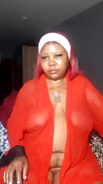 PearlSexxy69 online show from May 3, 2026, 3:29 pm