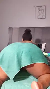 PearlSexxy69 online show from May 9, 2026, 8:58 pm