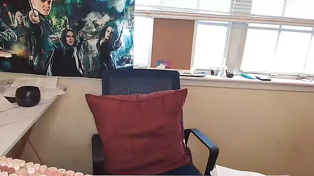 EntitledMistress online show from November 24, 2025, 7:35 pm