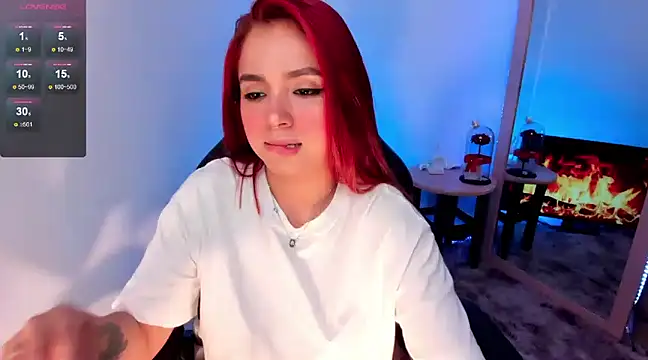 GiaBrooksX online show from December 6, 2024, 5:31 am