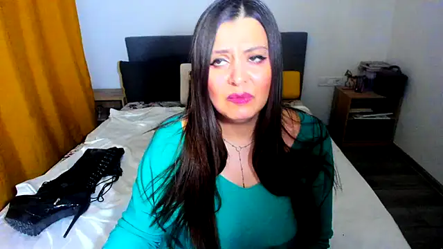 pinupmod online show from January 18, 2026, 9:07 pm