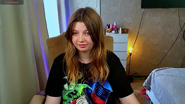 Vivian cutie online show from September 17, 2025, 1:35 pm