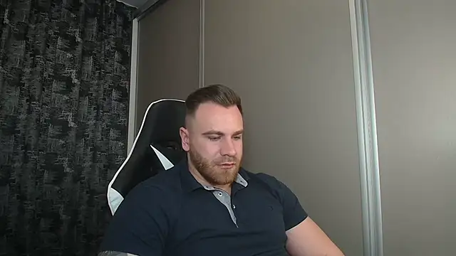 Thori92 online show from February 24, 2025, 8:47 pm