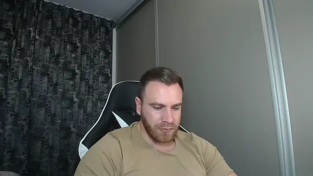 Thori92 online show from March 7, 2025, 8:33 pm