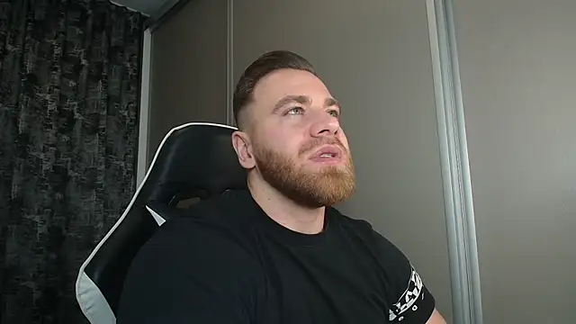 Thori92 online show from February 14, 2026, 5:43 pm