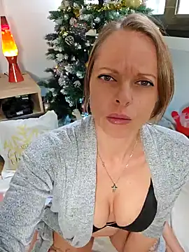 Snapshot of MiLady_Demars chatting on December 10, 2024, 9:44 am MiLady Demars online show from December 10, 2024, 9:44 am