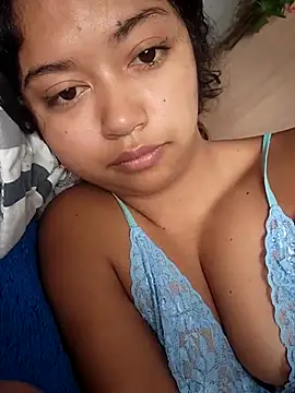 Peach Girll online show from December 5, 2025, 12:58 pm