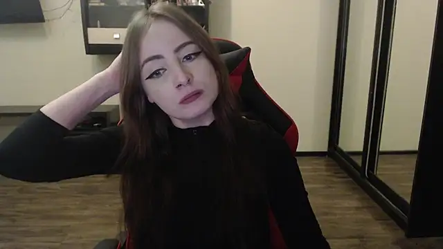 Laralianna online show from January 4, 2025, 10:34 pm